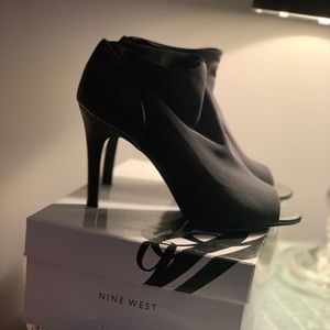 Nine West peep toe heels